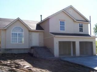 5607 N Wyoming Ave, Kansas City, MO 64118