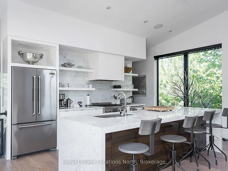 120 Craigleith Rd — Photo 8