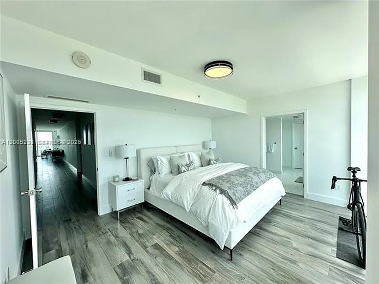 400 Sunny Isles Blvd #1708 — Photo 25