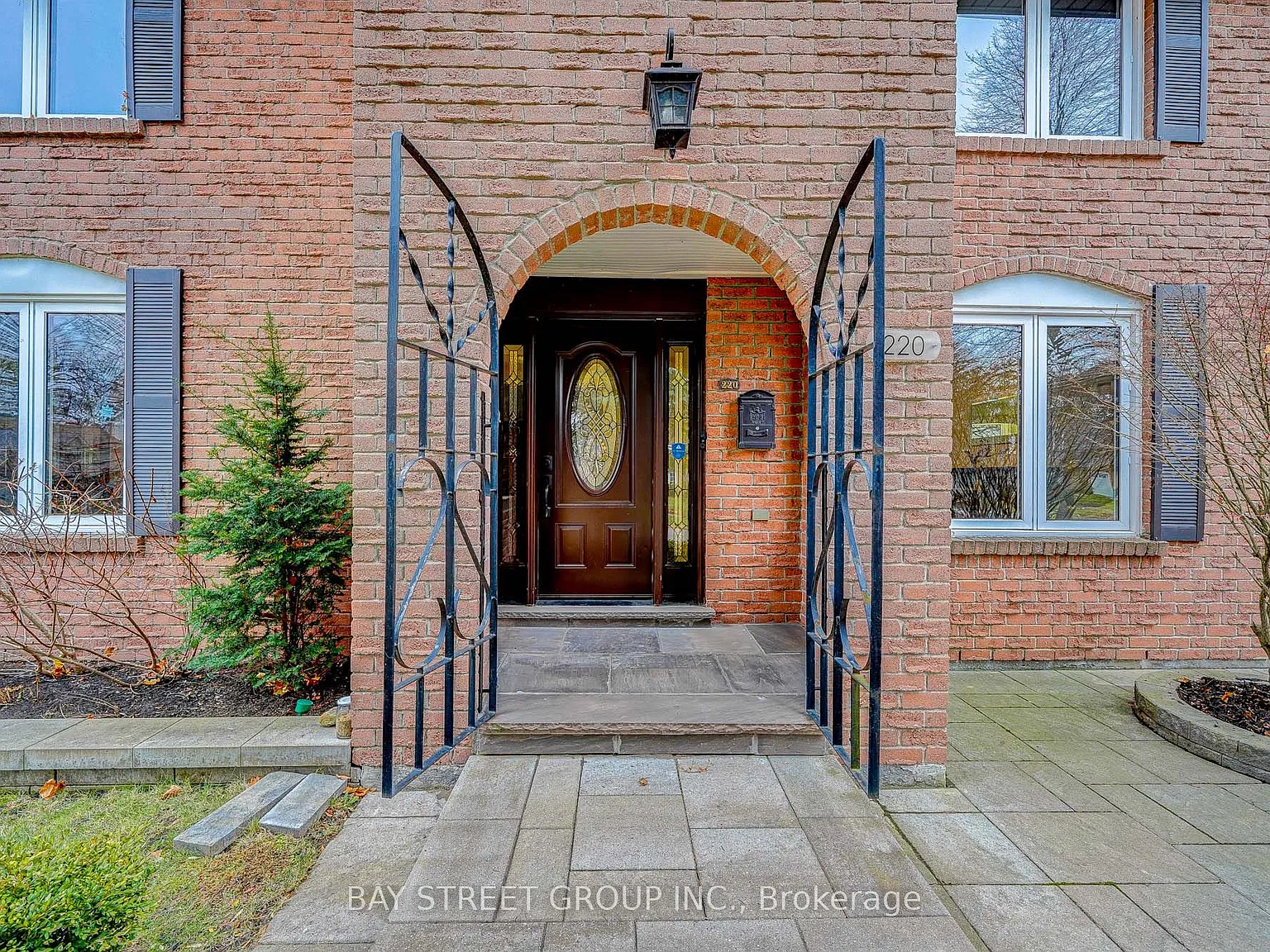 5 bed, $5,980 — Photo 3