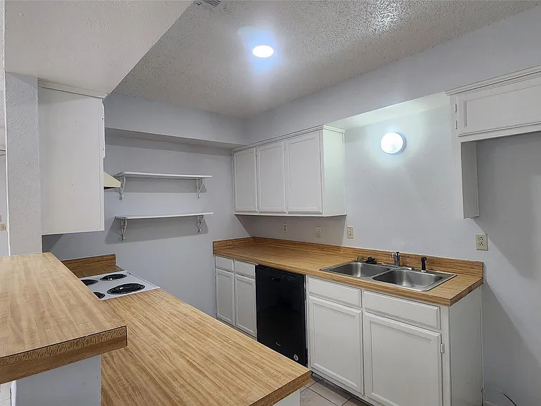 123 Prairie View Dr — Photo 5