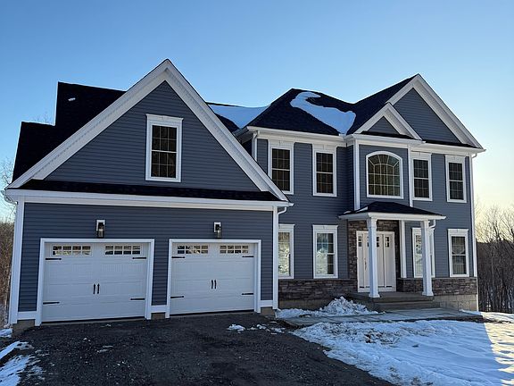 2nd image of 25 Wolf Hill Road