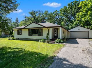 3923 Grand Prairie Rd, Kalamazoo, MI 49006