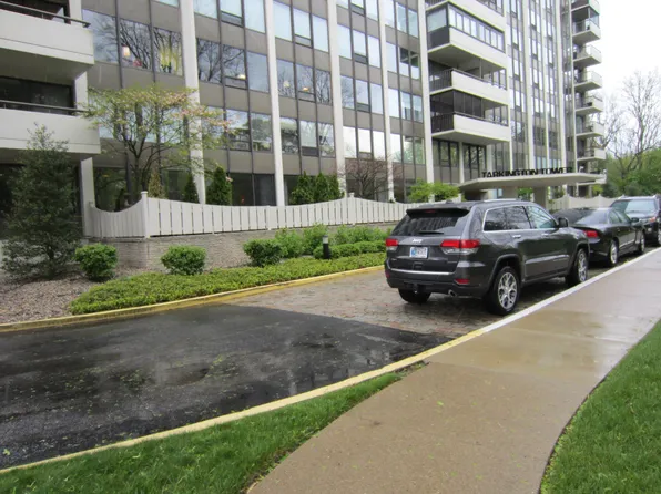 4000 N Meridian St APT 8D, Indianapolis, IN 46208