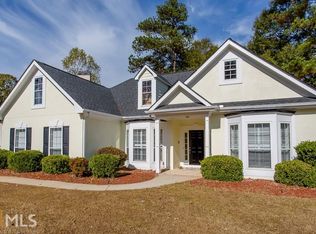 6980 Harbor Town Way, Stone Mountain, GA 30087