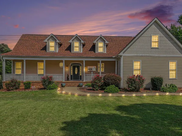 694 Baldy Murphy Rd, Louisburg, NC 27549