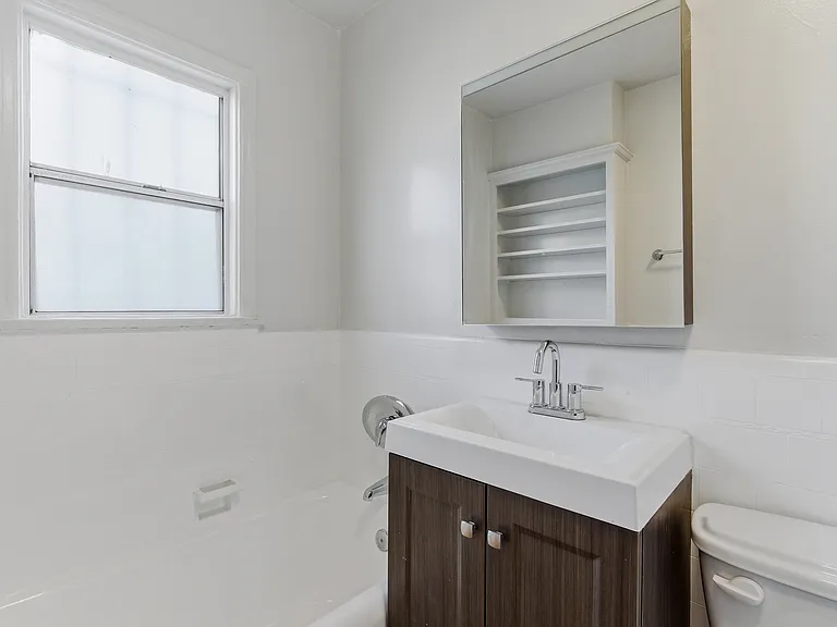 1553 2nd Ave #2 — Photo 14