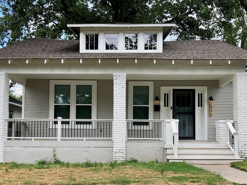 1st image of 2536 Yale Ave