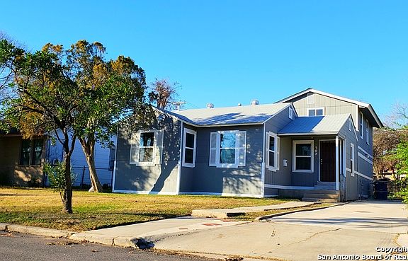 5th image of 107 Christine Dr