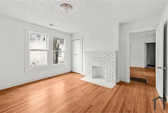 3 bed, $1,099 — Photo 4