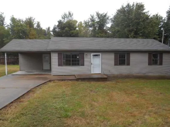 90 Pin Oak Dr, Dyersburg, TN 38024