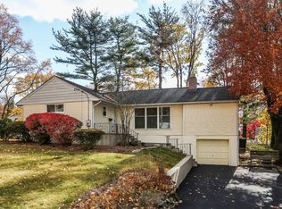 13 Morningside Rd, Ardsley, NY 10502