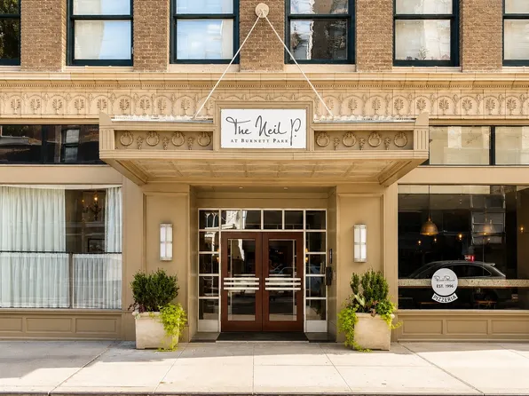 411 W 7th St APT 906, Fort Worth, TX 76102