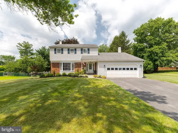 3013 Black Swift Rd, East Norriton, PA 19403