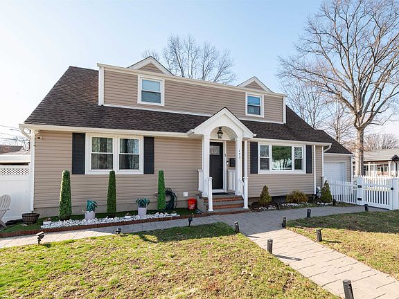 4th image of 170 Tenafly Rd