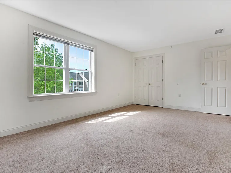 Fairhaven Residential Garden Apartment Homes — Photo 17