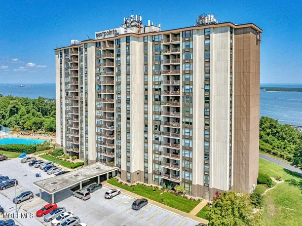 1 Scenic Drive #411, Highlands, NJ 07732