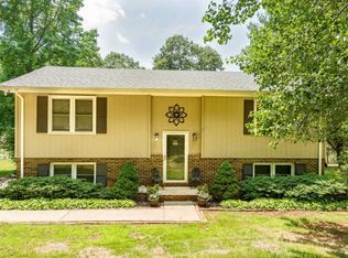 243 Ridgeview Ln, Madison Heights, VA 24572
