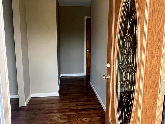 2nd image of 50 Morgan Rd