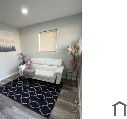 2 bed, 625 sqft, $2,280 — Photo 2