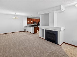 835 Willow Glen Ct, Buffalo, MN 55313
