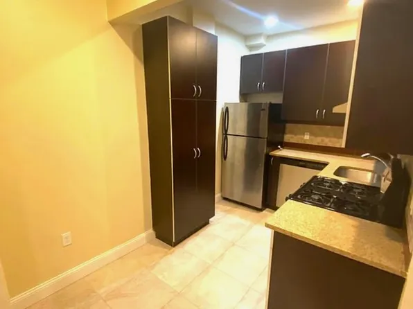 30-83 32nd Street image 4 of 14