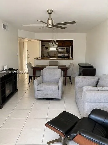 10300 Coral Way #C25 — Photo 2