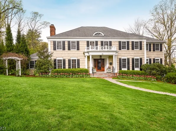 35 Colt Rd, Summit City, NJ 07901