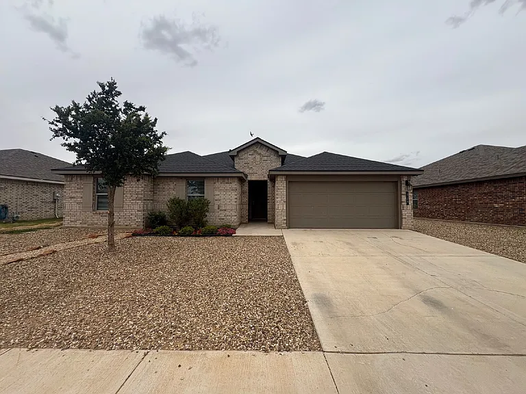 328 Ranger St — Photo 1