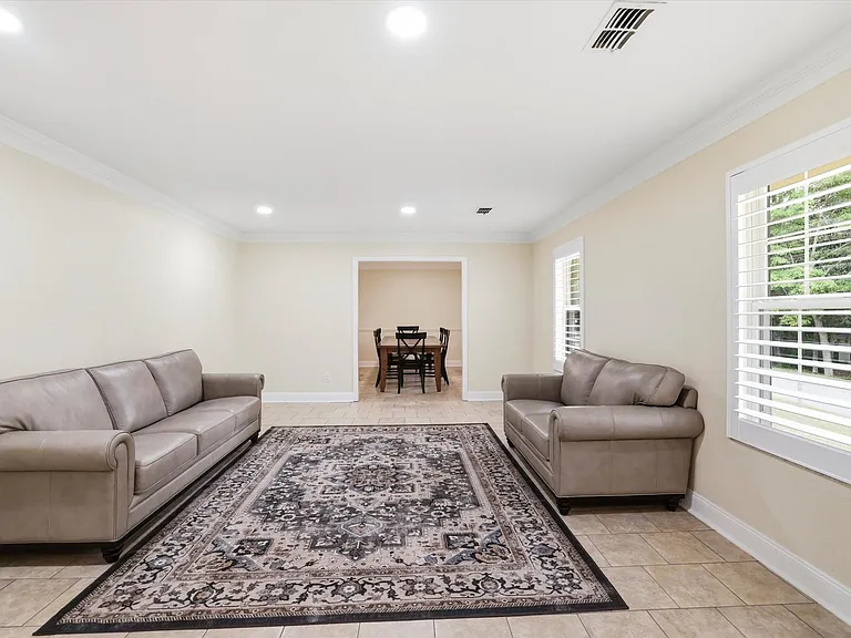3456 Mahoney Dr — Photo 33
