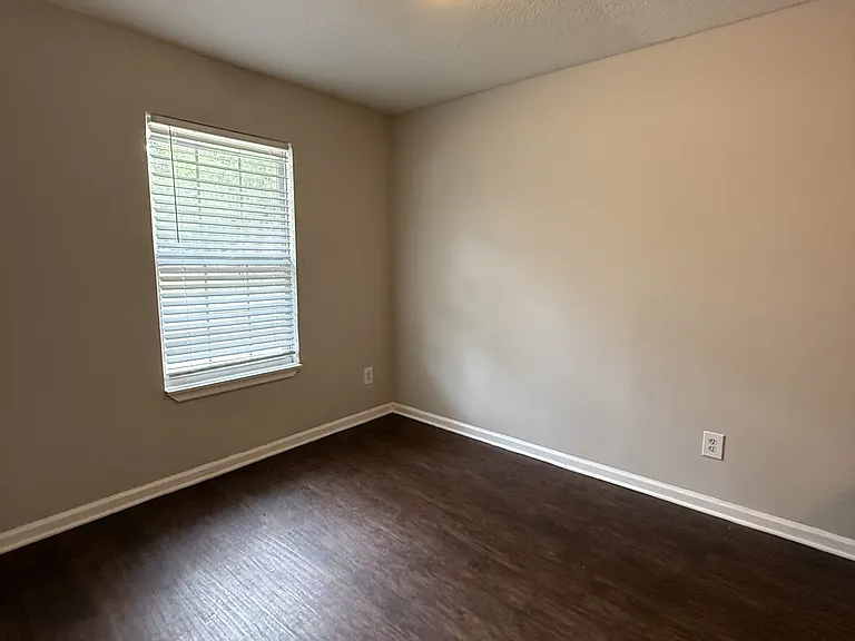 6625 Vermillion St — Photo 12