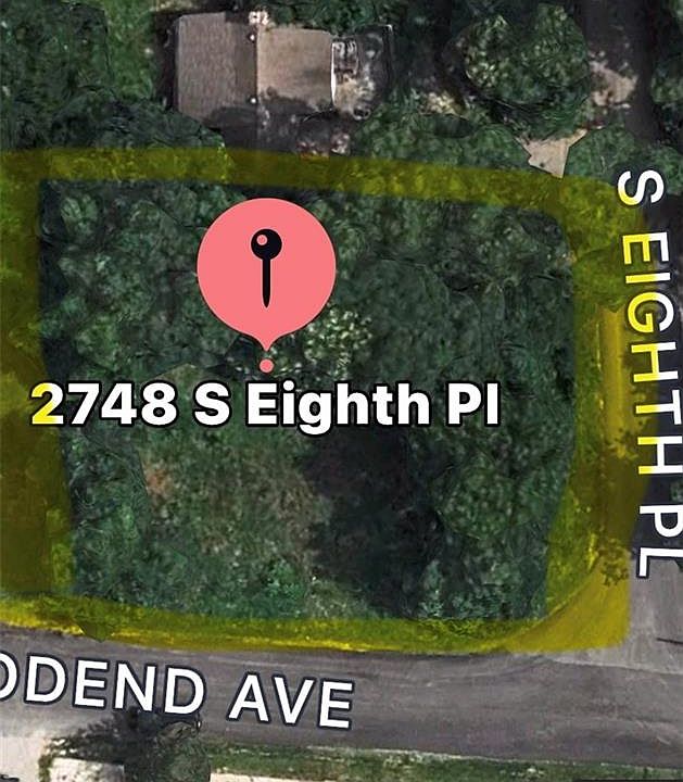 1st image of 2748 S 8th Pl