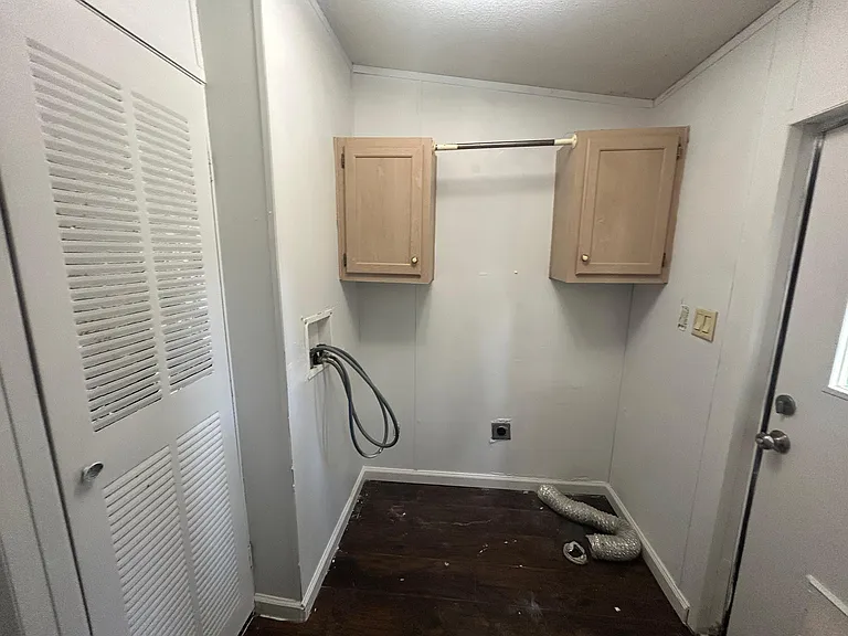 732 Hidden Oaks Dr — Photo 8