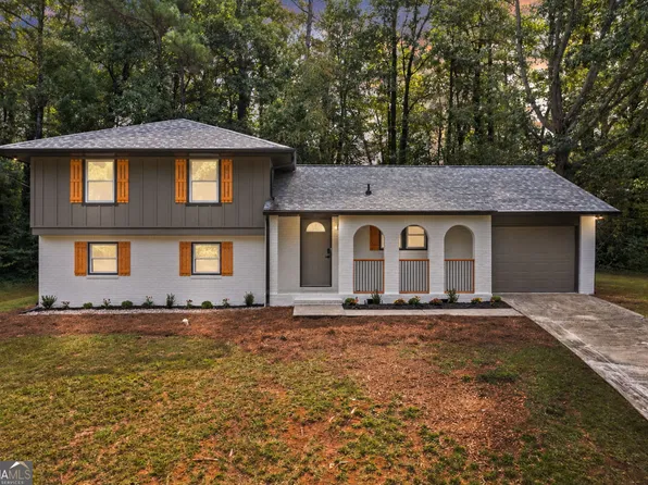 4629 Elm Ridge Ct, Stone Mountain, GA 30083