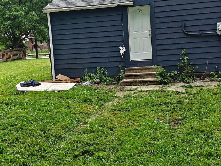 1244 S Reisner St — Photo 2