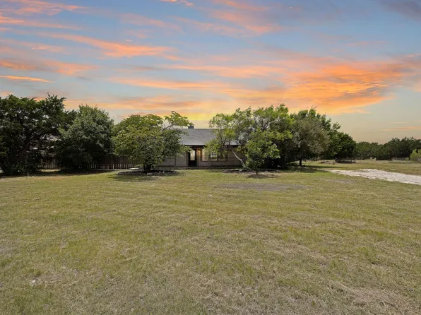 215 Double File Trce, Liberty Hill, TX 78642