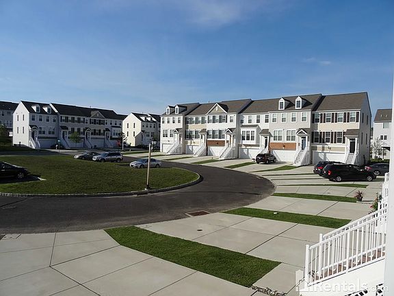2nd image of 112 Wilder Way
