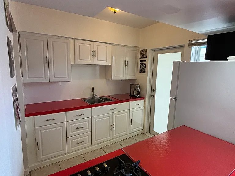 7424 Byron Ave #9B — Photo 28