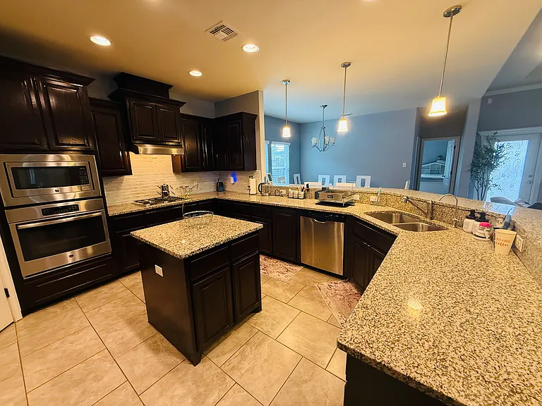 6801 Truxton Dr — Photo 6