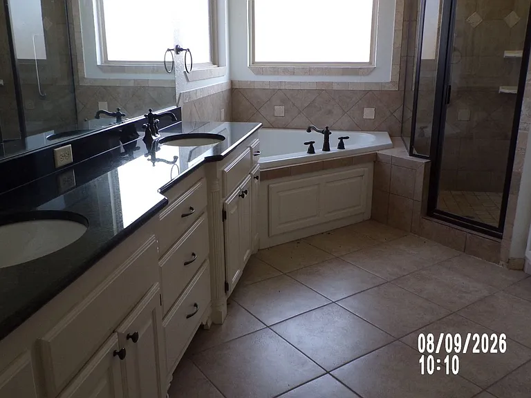 114 NW Sandy Trail Cir — Photo 13