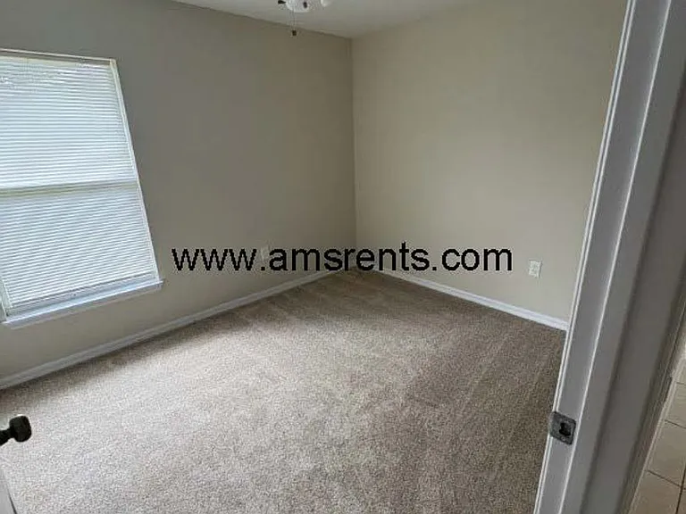539 Albatross Dr — Photo 20