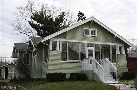 1st image of 814 Wolcott Ave
