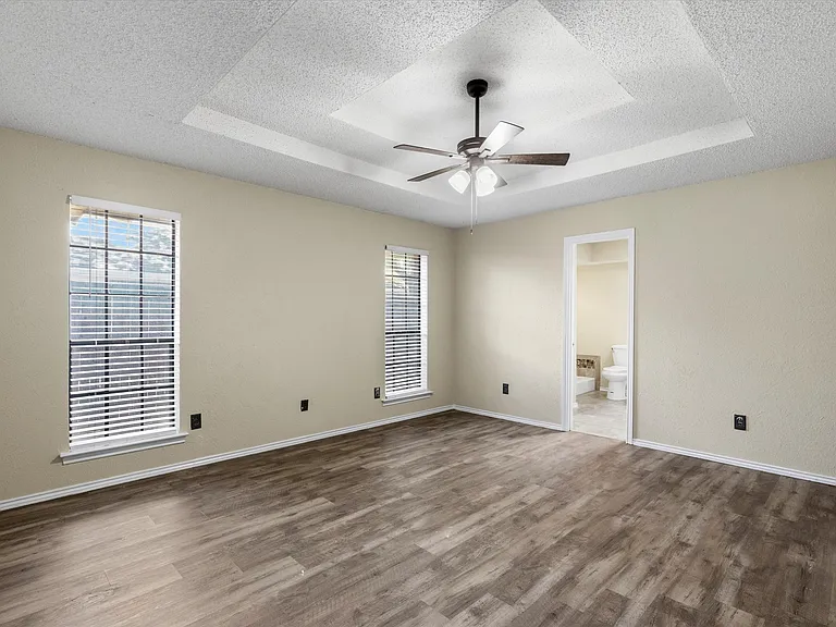 4124 Camino Dr — Photo 16