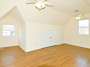 266 Atlantic Ave, Staten Island, NY 10305