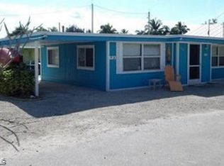 2657 Coco Plum Dr, Matlacha, FL 33993