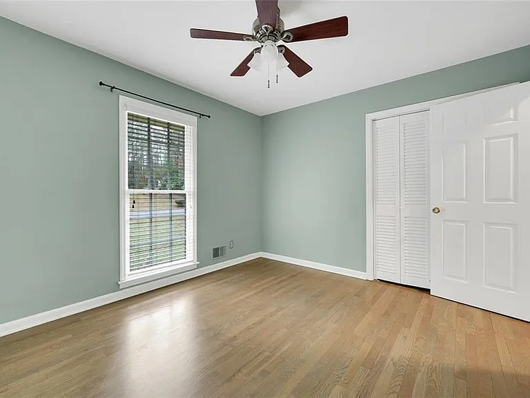4517 E Kings Point Cir — Photo 18