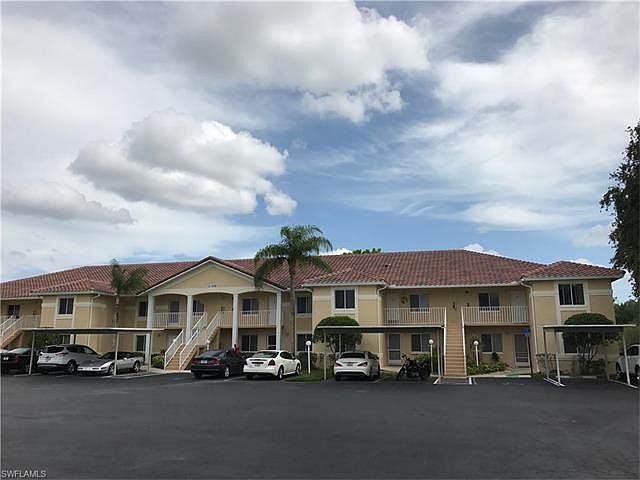 1st image of 208 Furse Lakes Cir APT 6