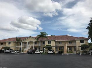 208 Furse Lakes Cir APT 6, Naples, FL 34104