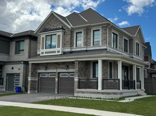 2 Sweet Pear St, Markham, ON L6C 3M4