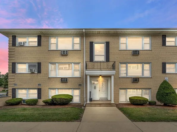 4940 N Leonard Dr Unit 2B, Norridge, IL 60706